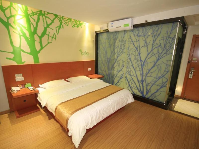 Vatica Shangdong Heze Mudan Road Shangri-La Square Hotel Eksteriør billede