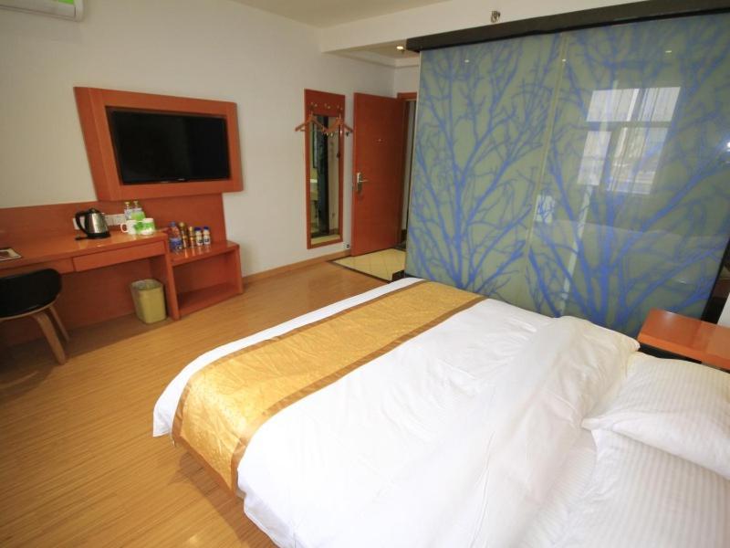 Vatica Shangdong Heze Mudan Road Shangri-La Square Hotel Eksteriør billede
